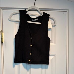 Abercrombie S Black sweater tank NWT